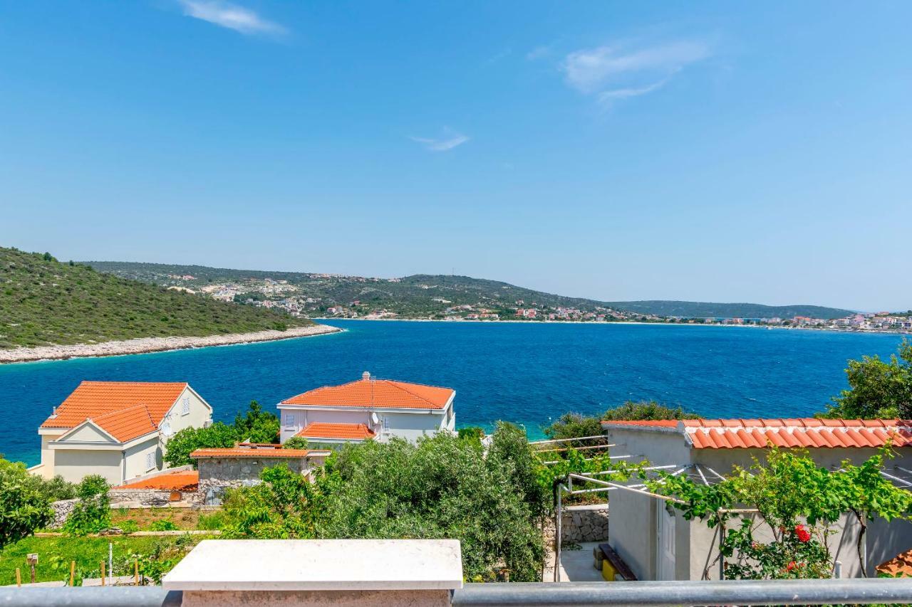 Apartments Bozo Ražanj Екстериор снимка
