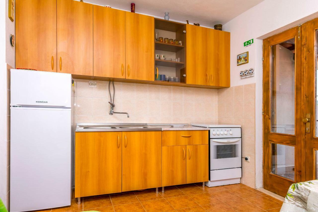 Apartments Bozo Ražanj Екстериор снимка
