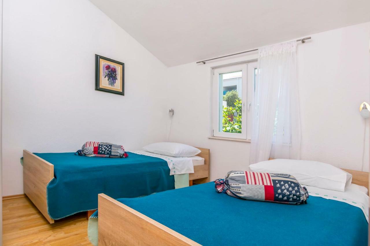 Apartments Bozo Ražanj Екстериор снимка