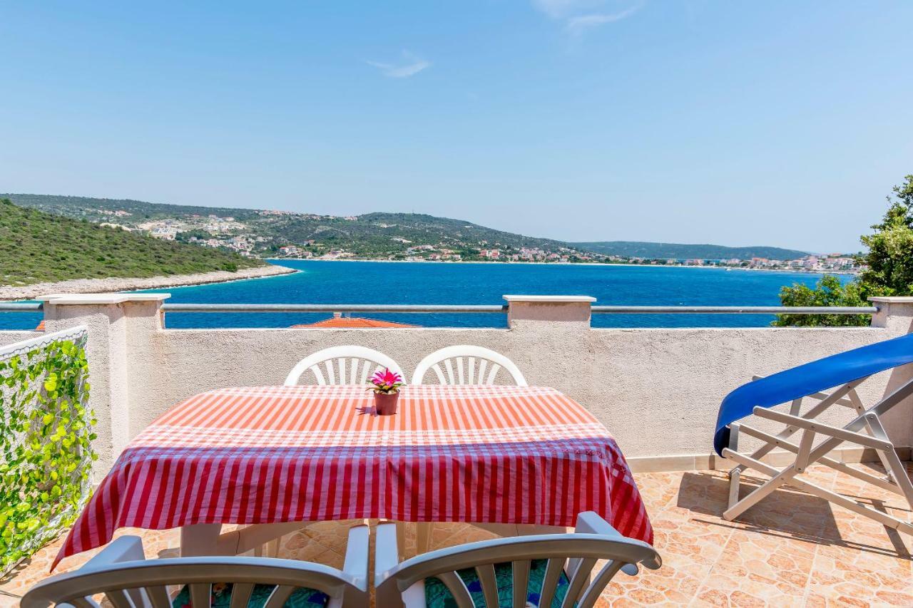 Apartments Bozo Ražanj Екстериор снимка
