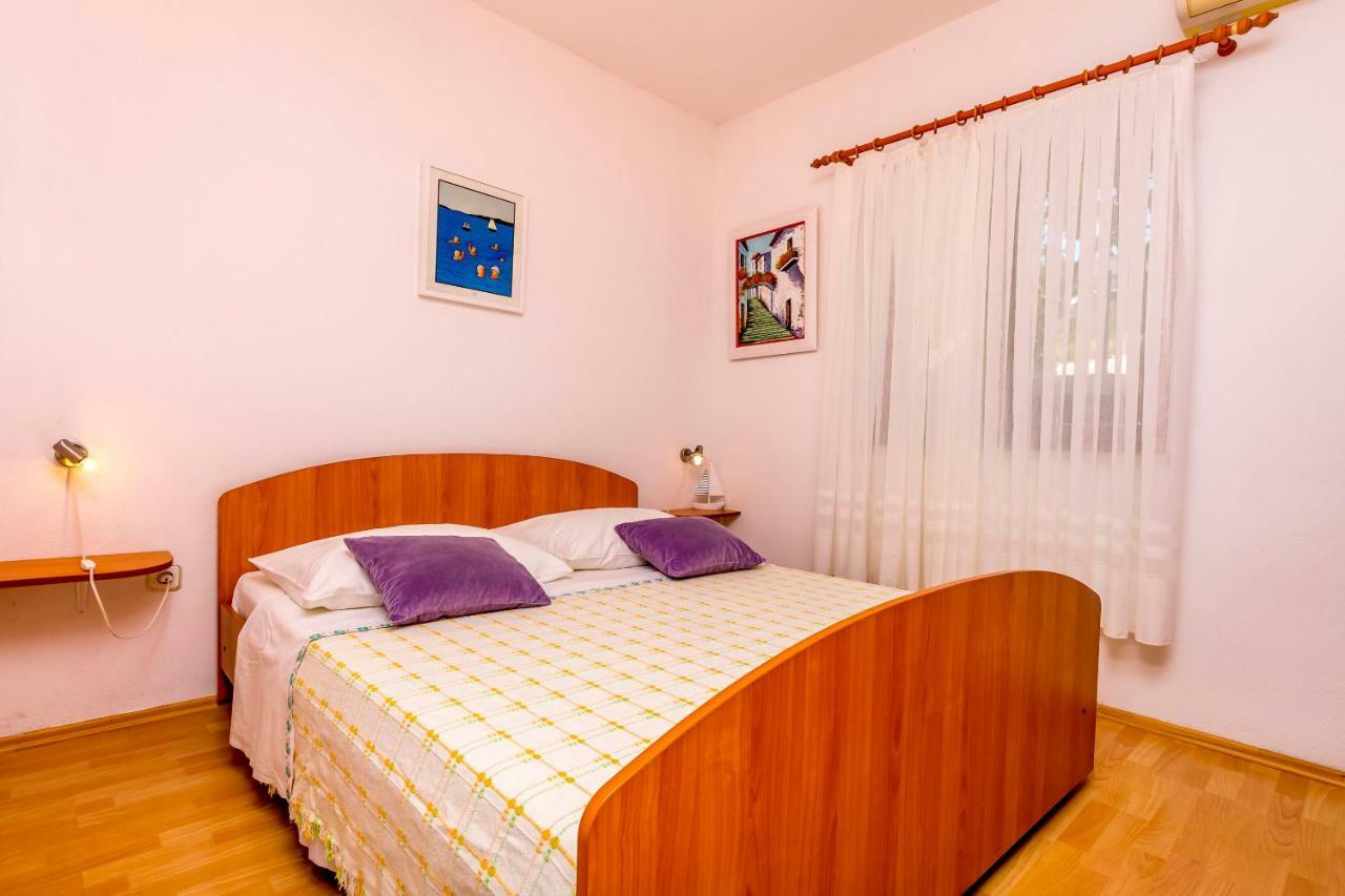 Apartments Bozo Ražanj Екстериор снимка