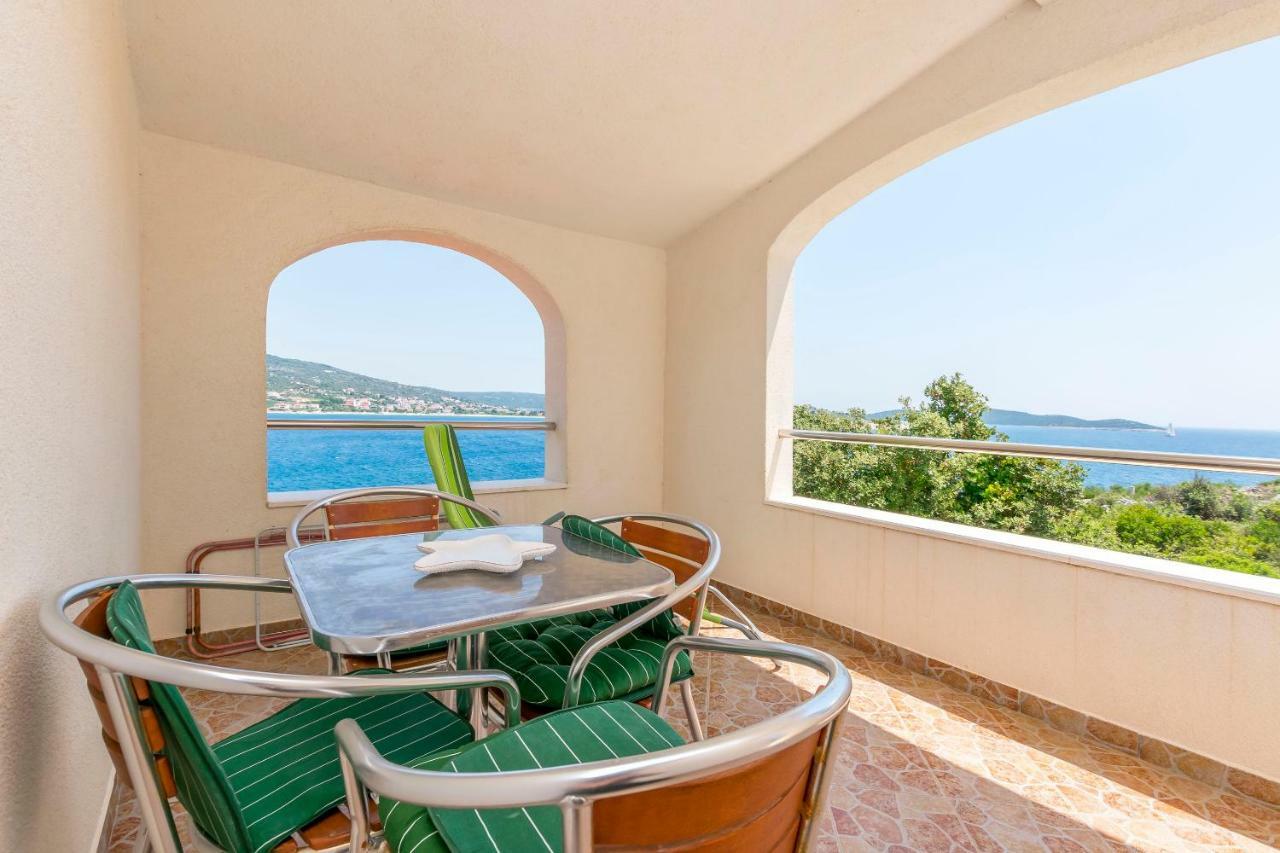 Apartments Bozo Ražanj Екстериор снимка