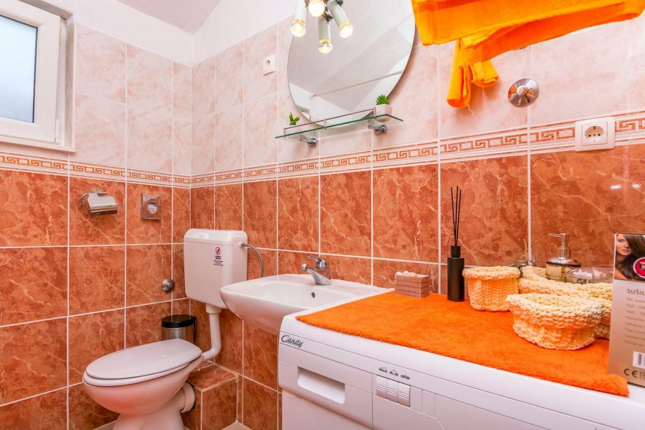 Apartments Bozo Ražanj Екстериор снимка