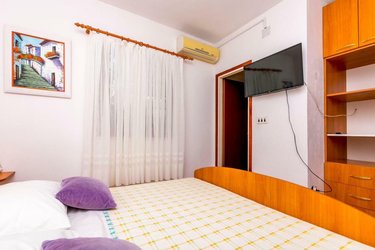 Apartments Bozo Ražanj Екстериор снимка